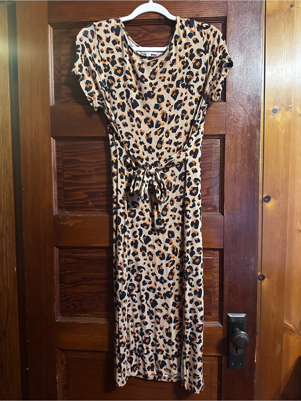 Leopard Print Short Sleeve Midi Dress with Tie Waist - Beige/Black